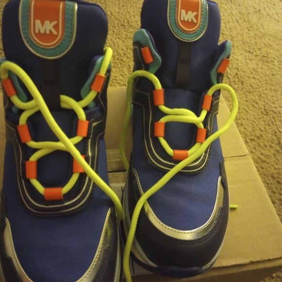 Puma Blue Sneakers with Neon Accents
